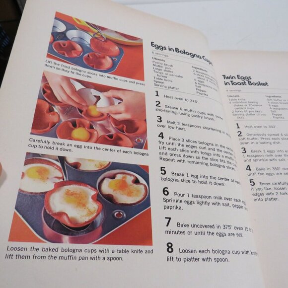 Betty Crocker's Cookbook for Boys & Girls 70s - Picture 11 of 16